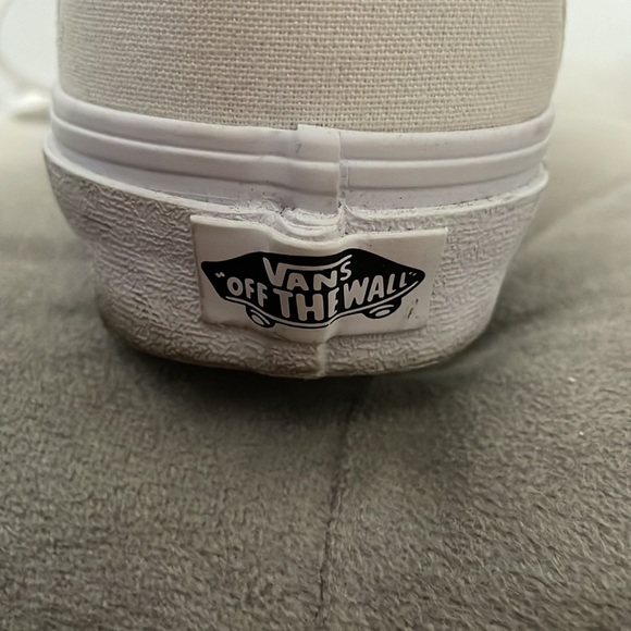 Off the Wall Vans - Picture 5 of 6